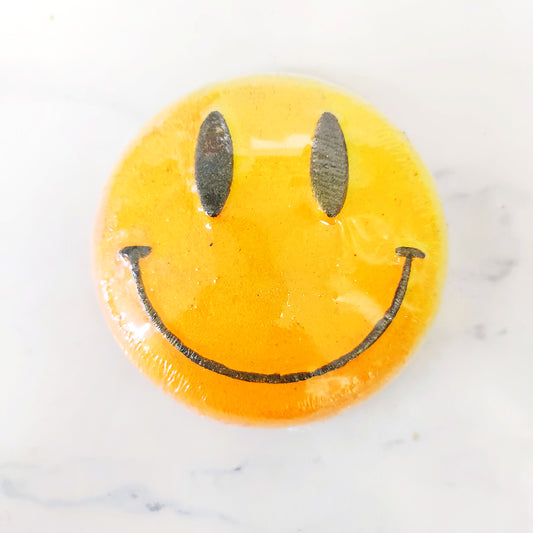 Smiley Face | Coconut & Lime | Bath Bomb