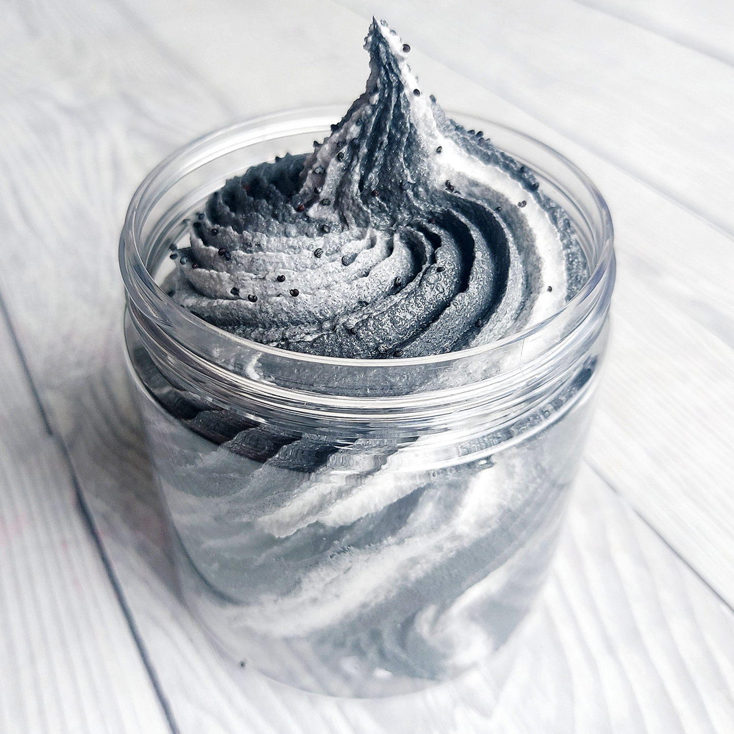 Coconut & Cracked Black Pepper Whipper Cleansing Body Polish